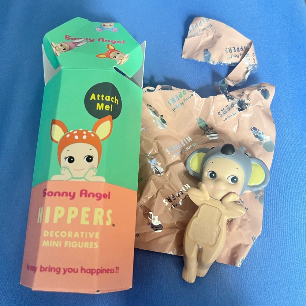 NWT Sonny Angel Koala Hipper